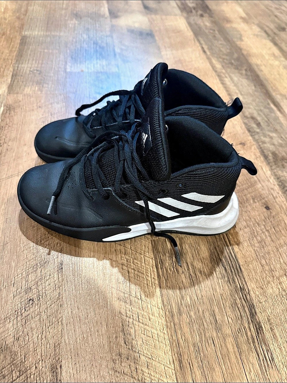 Adidas Pro Bounce Black & White Kids US Size 3 Athletic Sneakers